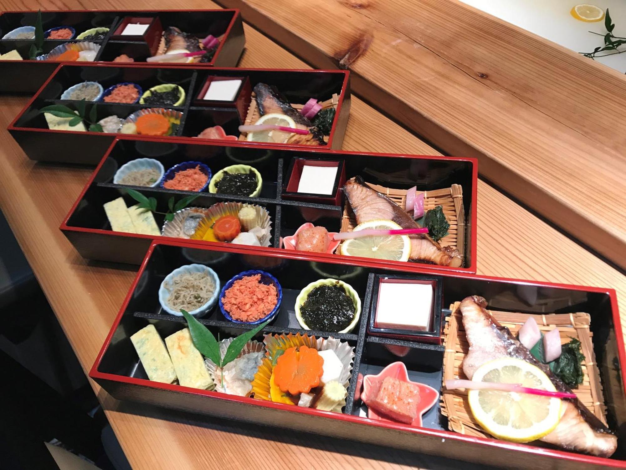 เรียวกัง Daitokuji Sushicho *